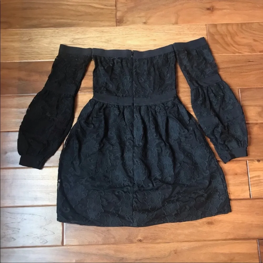 For Love and Lemons Jolene Off the Shoulder Dress - Picture 11 of 13